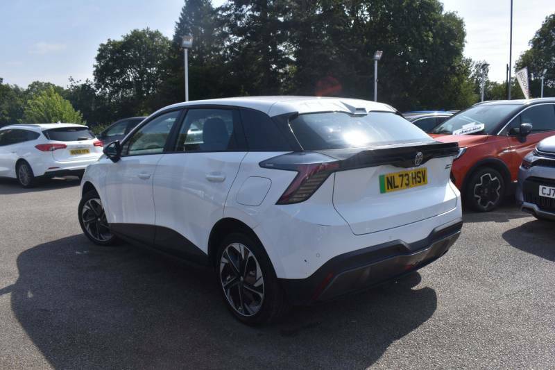 MG MG4 51Kwh Se White #2