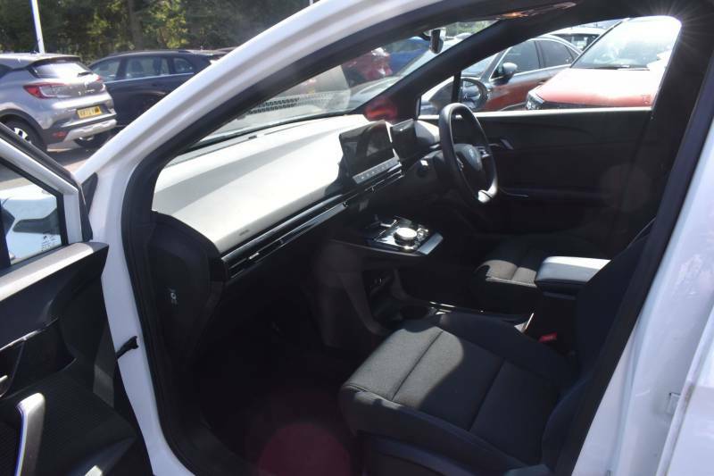 MG MG4 51Kwh Se White #3