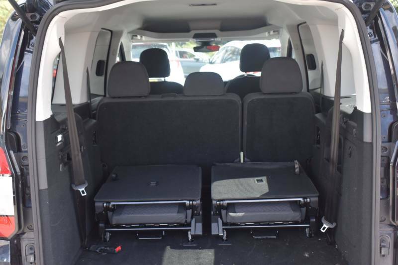 Ford Grand Tourneo Connect 2.0 Ecoblue Titanium Dct Euro 6 Ss Blue #4