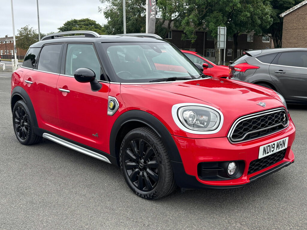 Mini Countryman 1.5 7.6Kwh Gpf Cooper Se Suv Plug-in Hy Red