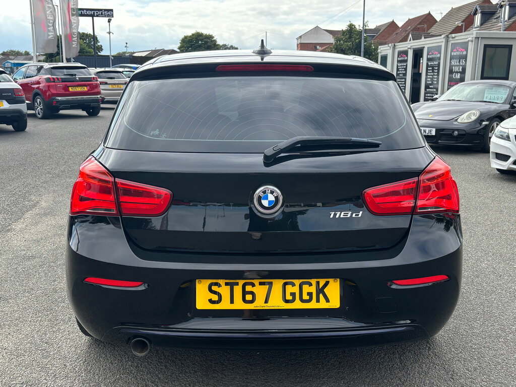 BMW 1 Series 1 Series Hatchback ST67GGK Black #5