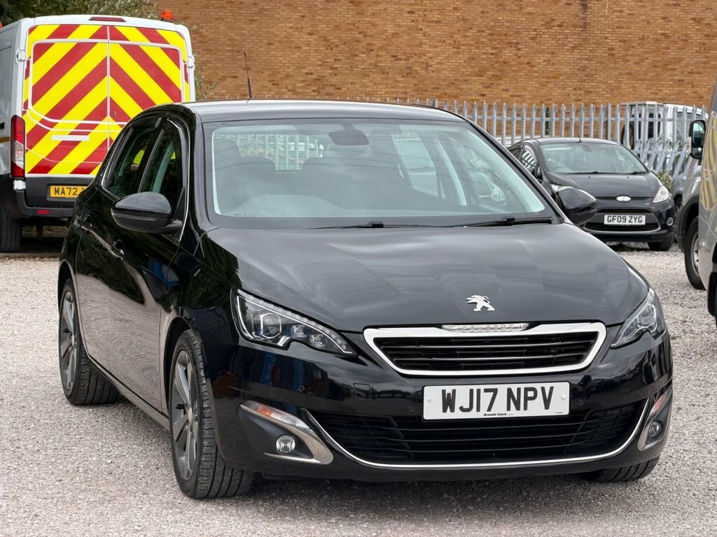 Peugeot 308 1.2L Allure Black #5