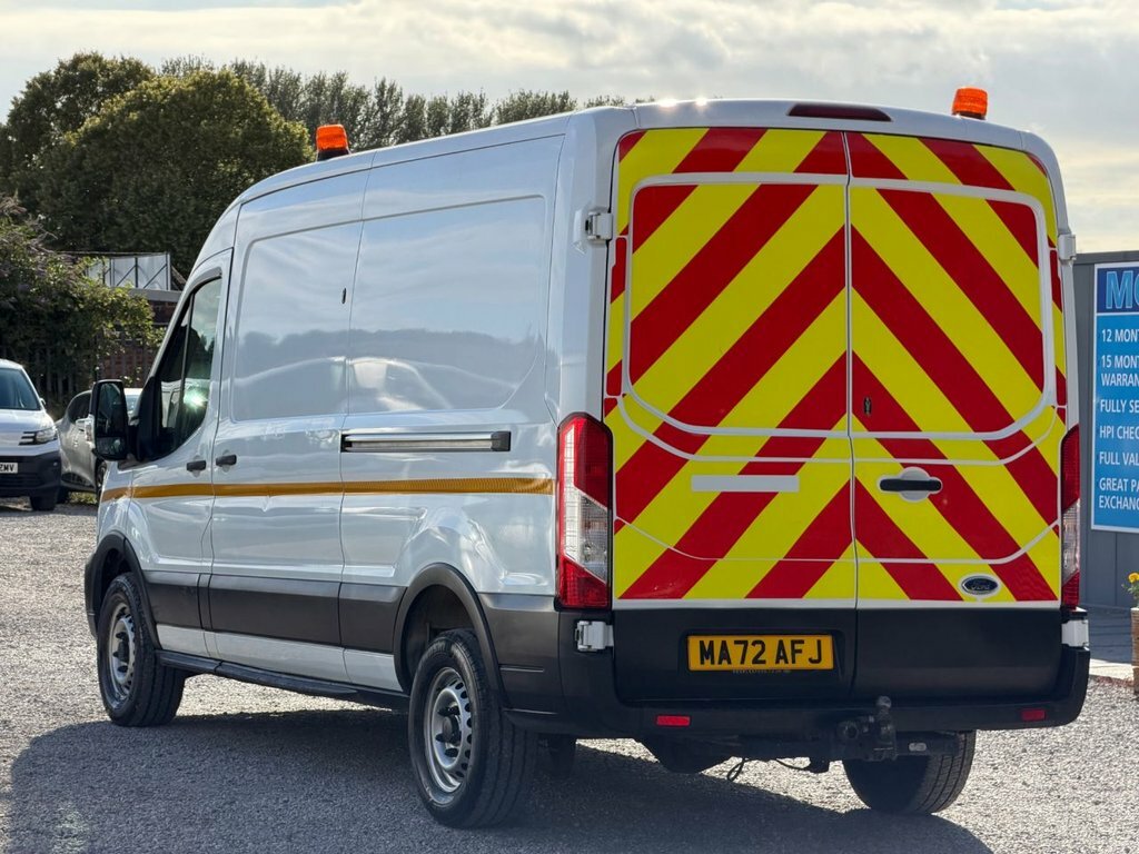 Ford Transit Custom 2L Leader MA72AFJ White #4