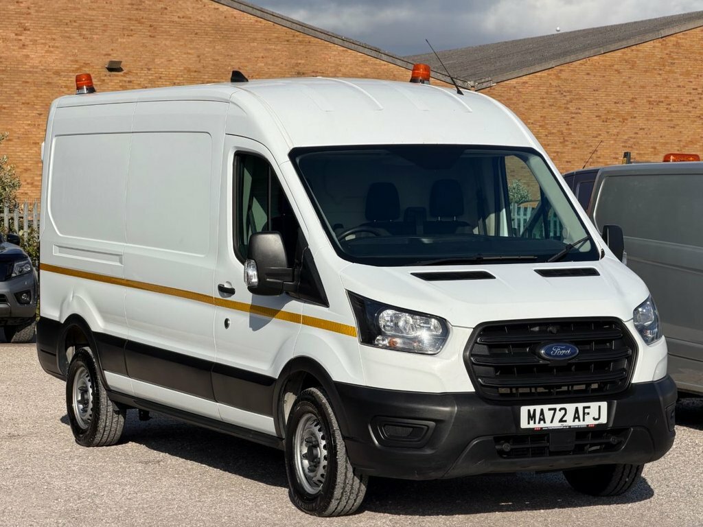 Ford Transit Custom 2L Leader White
