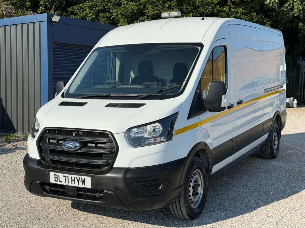Ford Transit Custom 2L Leader BL71HYW White #2
