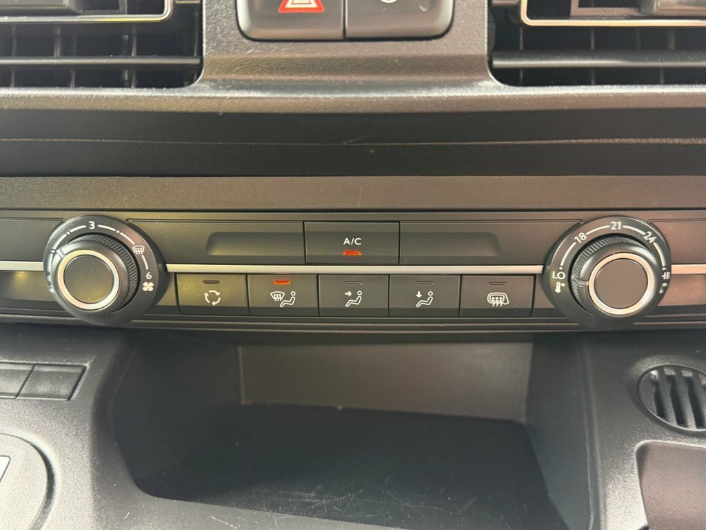 Peugeot Partner 950 1.5 Bluehdi 100 Professional Premium Van White #42