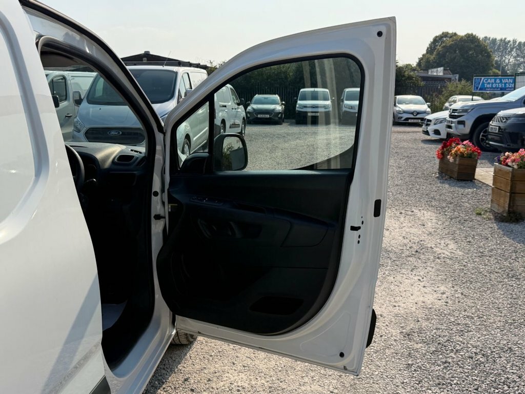 Citroen Berlingo Grey #17