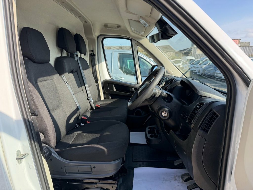 Citroen Relay 2.2 Bluehdi 35 Enterprise Edition Panel Van Di #16
