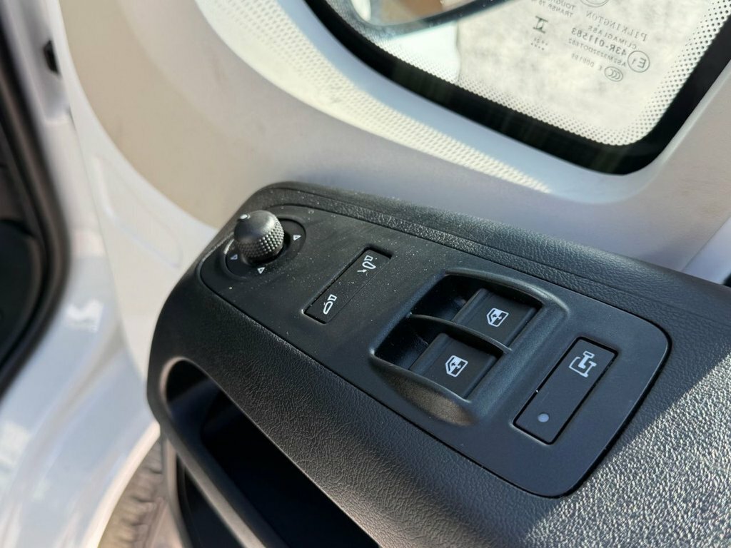 Citroen Relay 2.2 Bluehdi 35 Enterprise Edition Panel Van Di #18