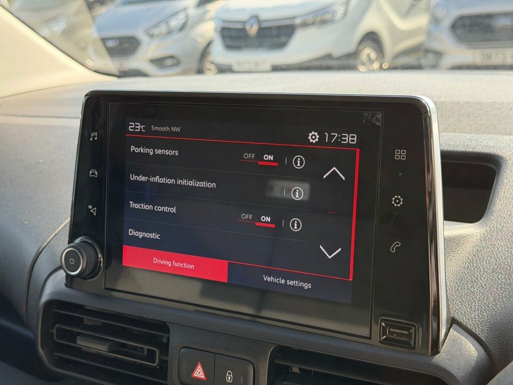 Citroen Berlingo Black #39