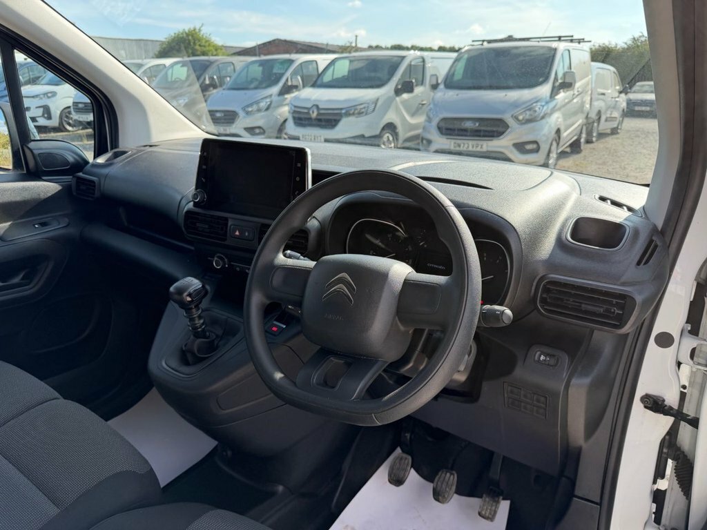 Citroen Berlingo Black #14