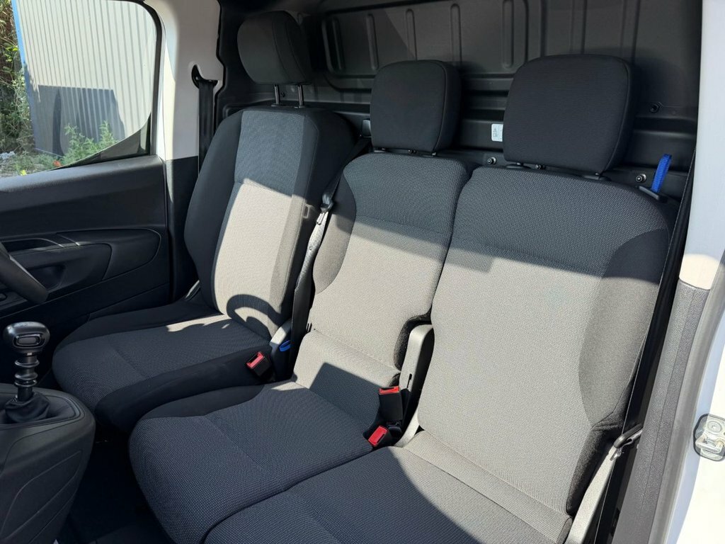 Citroen Berlingo Black #27
