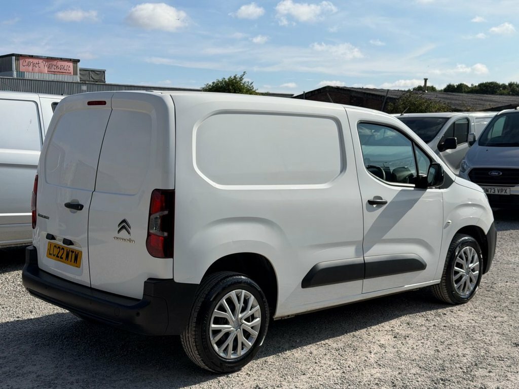 Citroen Berlingo Black #10