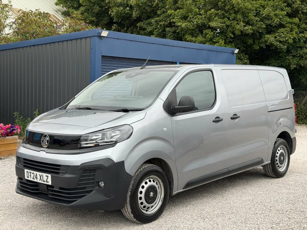 Vauxhall Vivaro 1.5L Prime 6Dr Grey