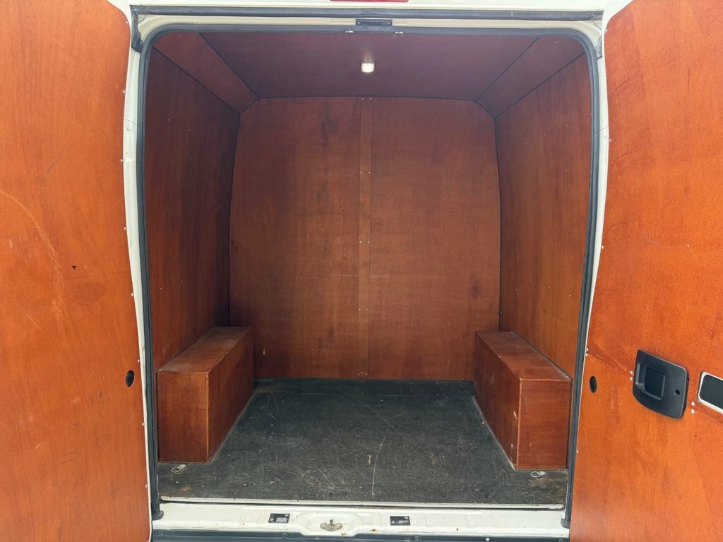 Citroen Relay Combi Crew 2.0 Bluehdi 35 Enterprise Black #19