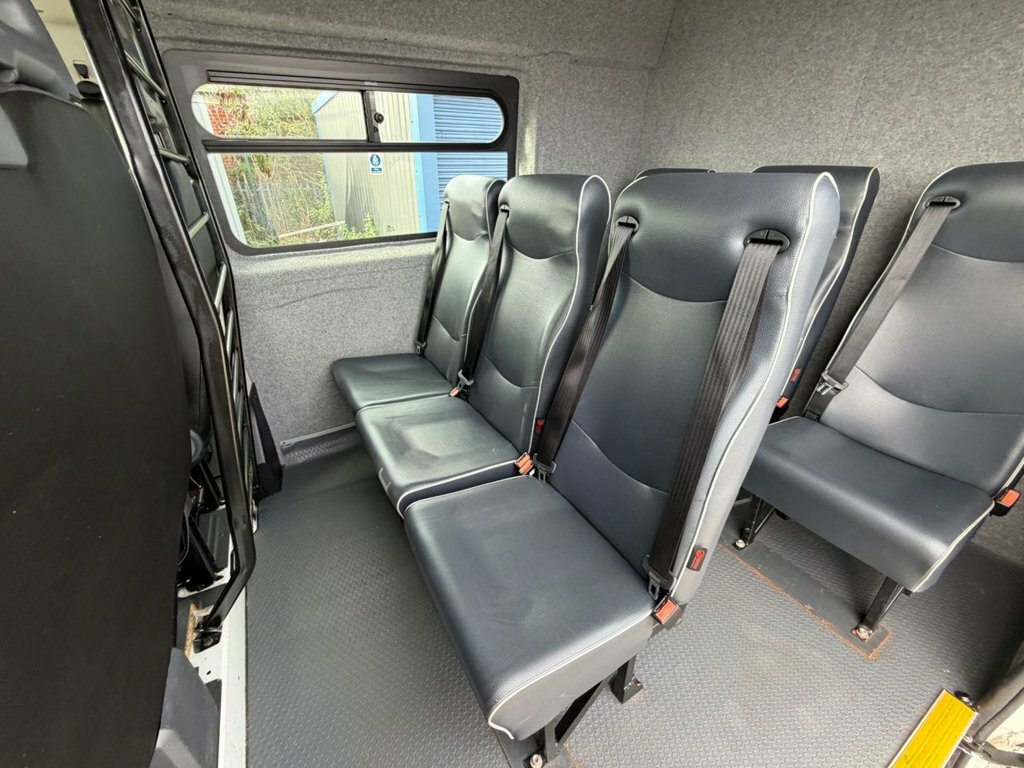 Citroen Relay Combi Crew 2.0 Bluehdi 35 Enterprise Black #27