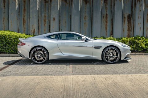Aston Martin Vanquish V12 Coupe Silver #4