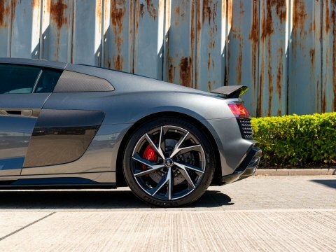 Audi R8 5.2 Fsi 570 V10 Performance Ed S Tronic Rwd Black #25