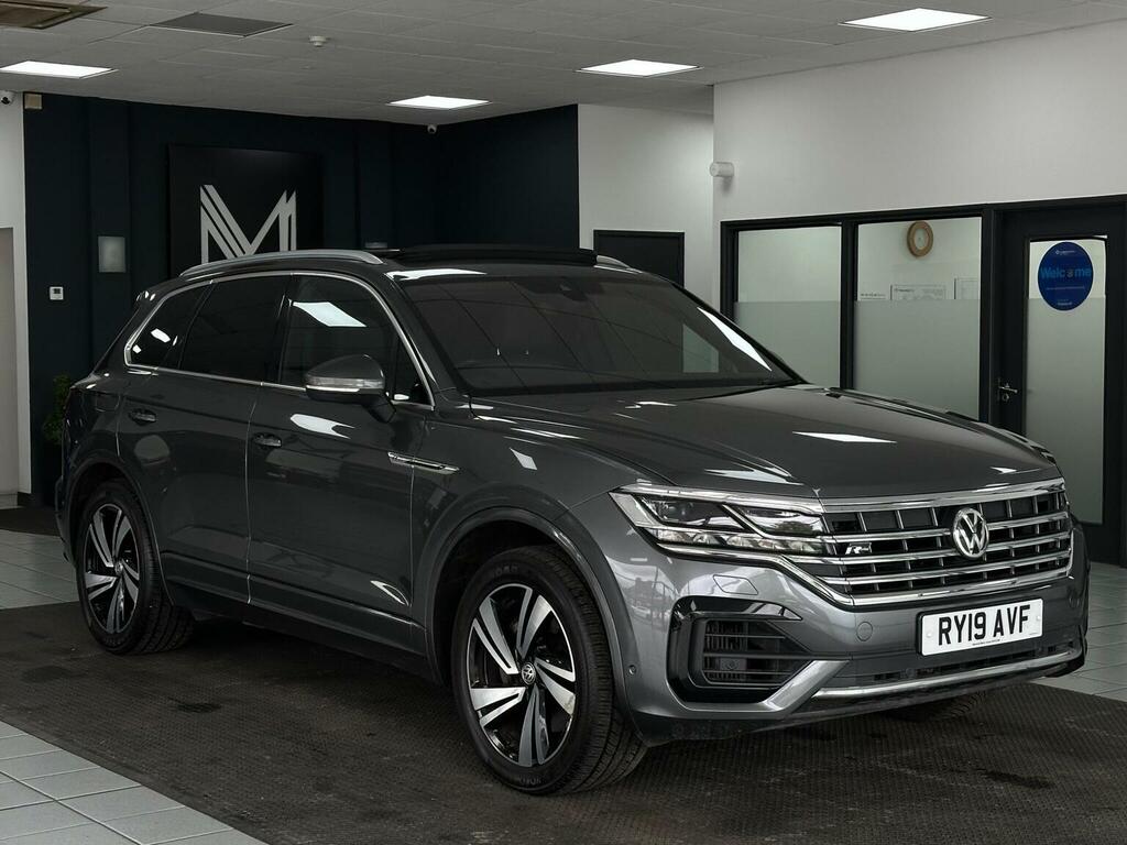 Volkswagen Touareg Suv 3.0 Tsi V6 R-line Tech Tiptronic 4Motion Euro Grey