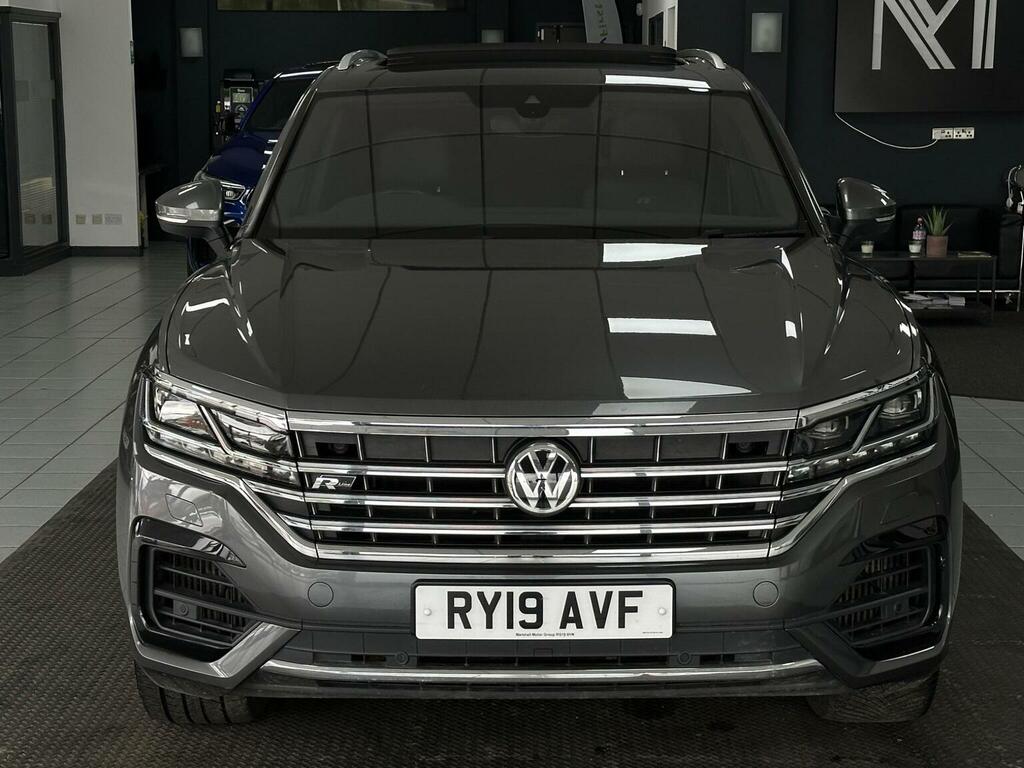 Volkswagen Touareg Suv 3.0 Tsi V6 R-line Tech Tiptronic 4Motion Euro Grey #5