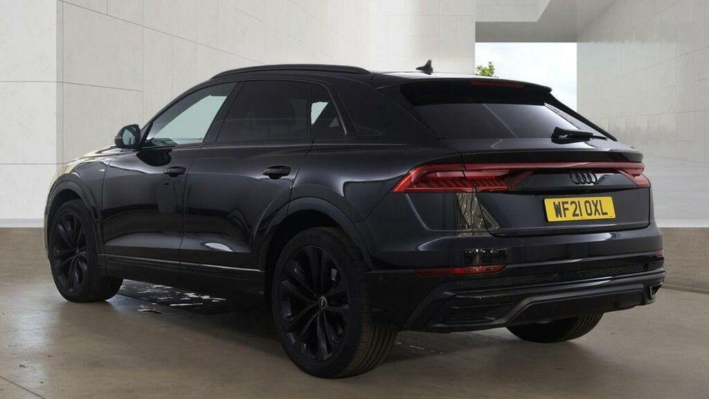 Audi Q8 Suv 3.0 Tfsi V6 55 Edition 1 Tiptronic Quattro Eur Black #6