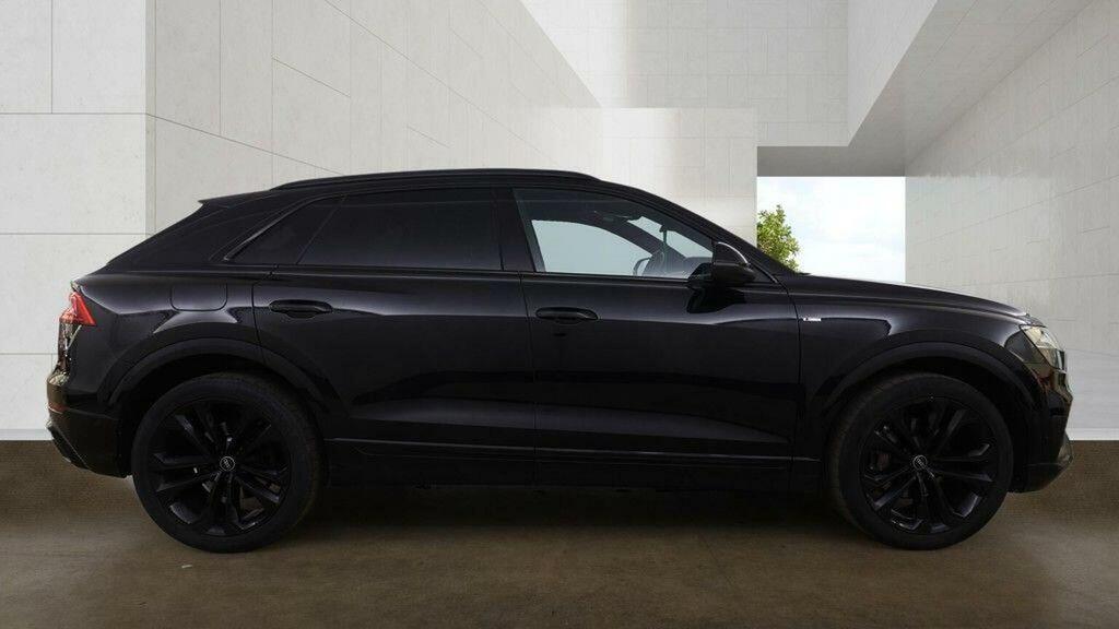 Audi Q8 Suv 3.0 Tfsi V6 55 Edition 1 Tiptronic Quattro Eur Black #5