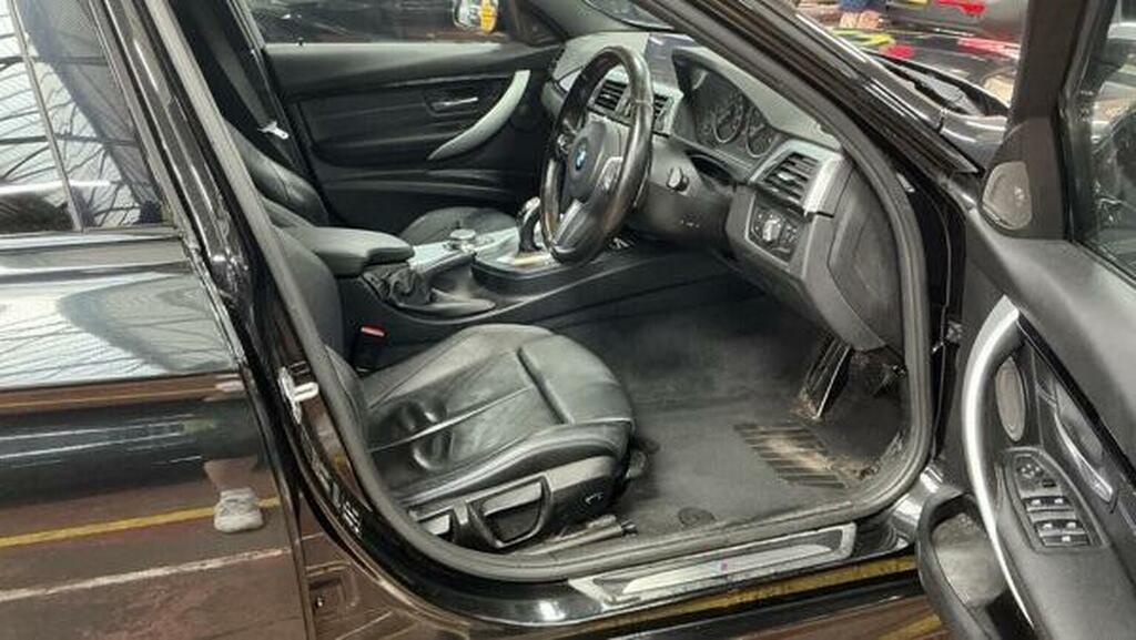 BMW 3 Series 3.0 330D M Sport Touring Euro 6 Ss Black #11