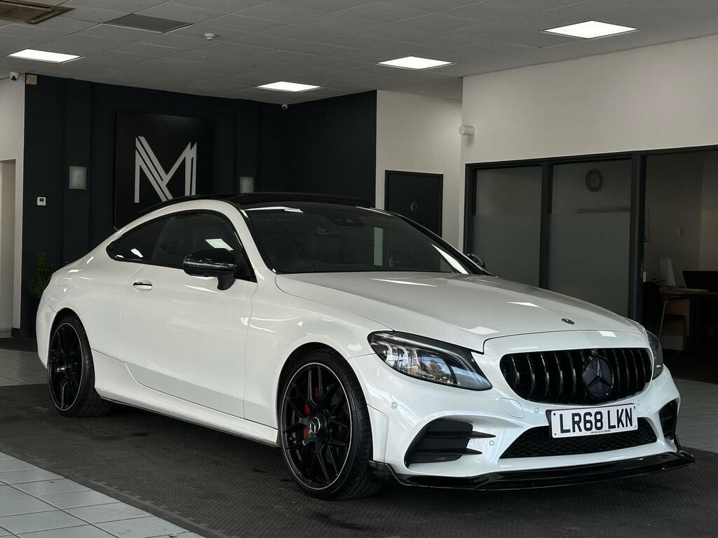 Mercedes-Benz C Class Coupe 3.0 C43 V6 Amg Premium Plus G-tronic 4Mat LR68LKN White #3