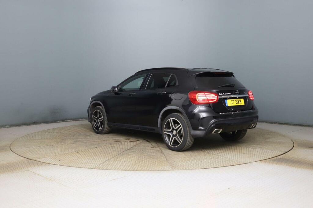 Mercedes-Benz GLA Class 2.1 Gla220d Amg Line Premium Plus 7G-dct 4Matic Black #5