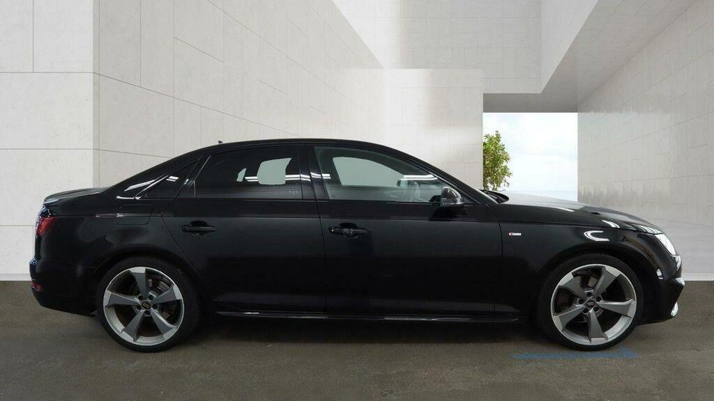 Audi A4 1.4 Tfsi Black Edition S Tronic Euro 6 Ss Black #3