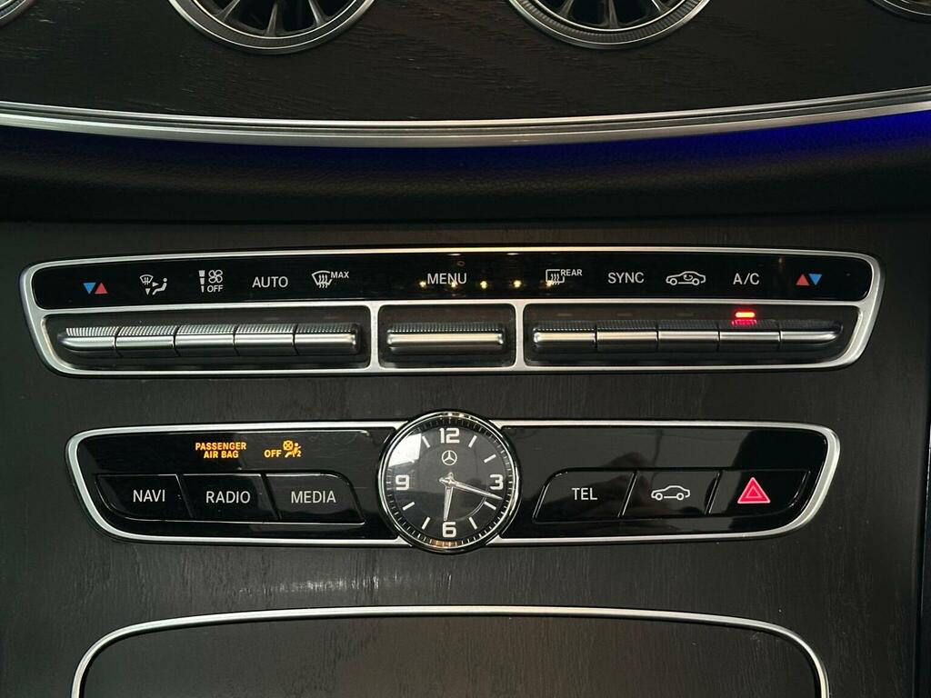 Mercedes-Benz E Class E220d Se 9G-tronic Black #22