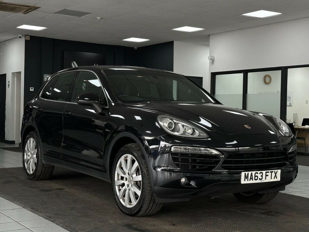 Porsche Cayenne 3.0 D V6 Tiptronic 245 Bhp White #44