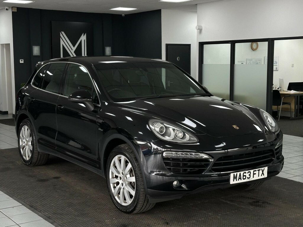 Porsche Cayenne 3.0 D V6 Tiptronic 245 Bhp White #42