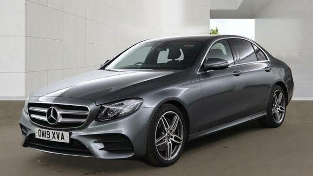 Mercedes-Benz E Class 2.0 E220d Amg Line G-tronic Euro 6 Ss Grey #2