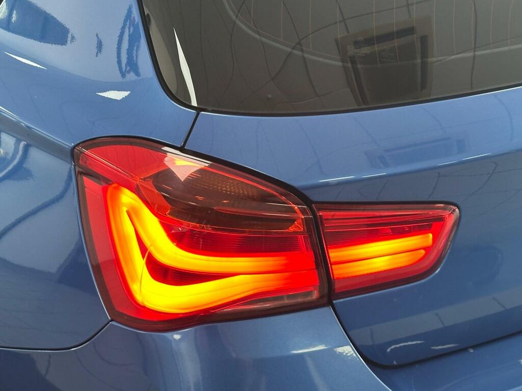 BMW 1 Series Sport White #37