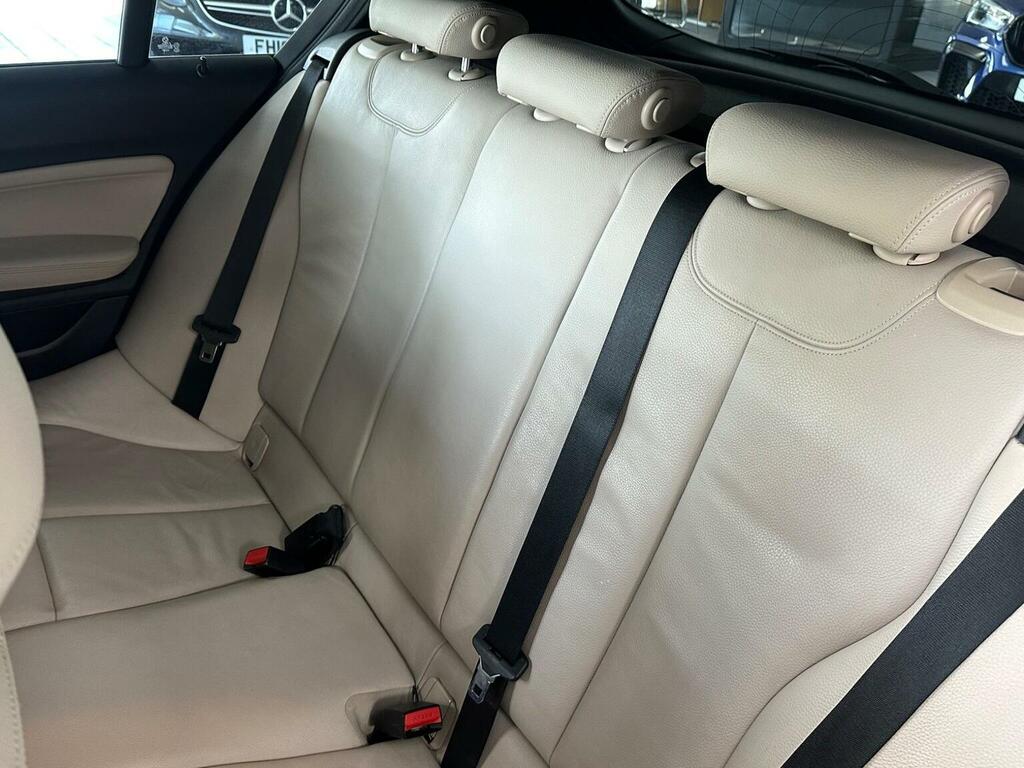 BMW 1 Series Sport White #33