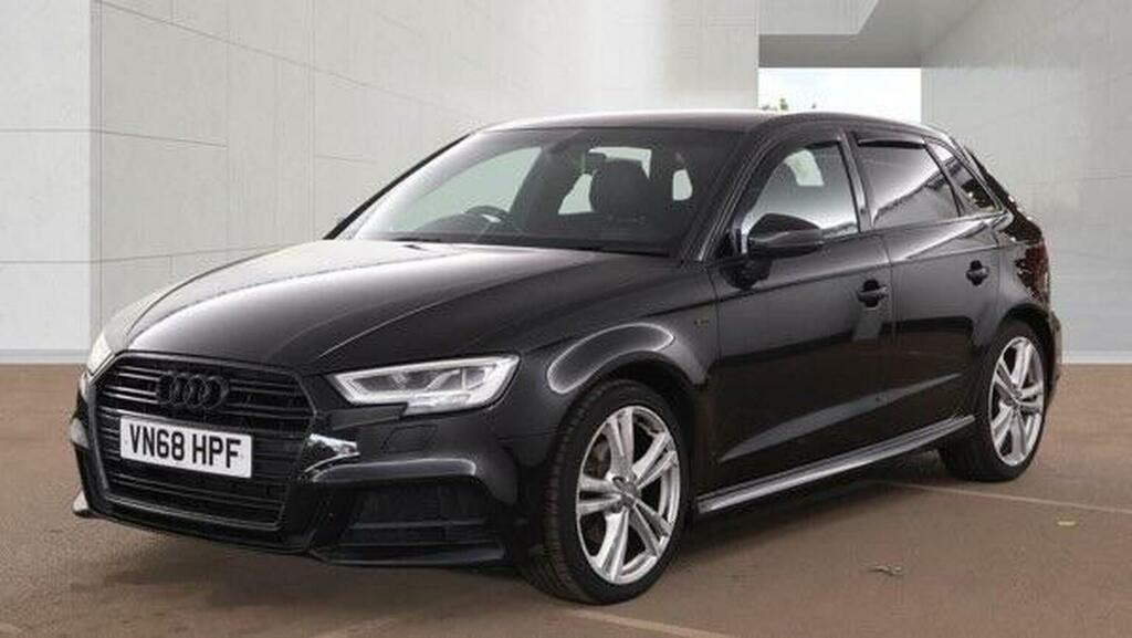 Audi A3 1.5 Tfsi Cod 35 S Line Sportback S Tronic Euro 6 Black #2