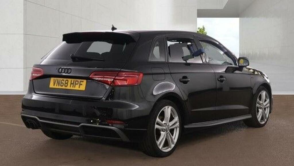 Audi A3 1.5 Tfsi Cod 35 S Line Sportback S Tronic Euro 6 Black #4