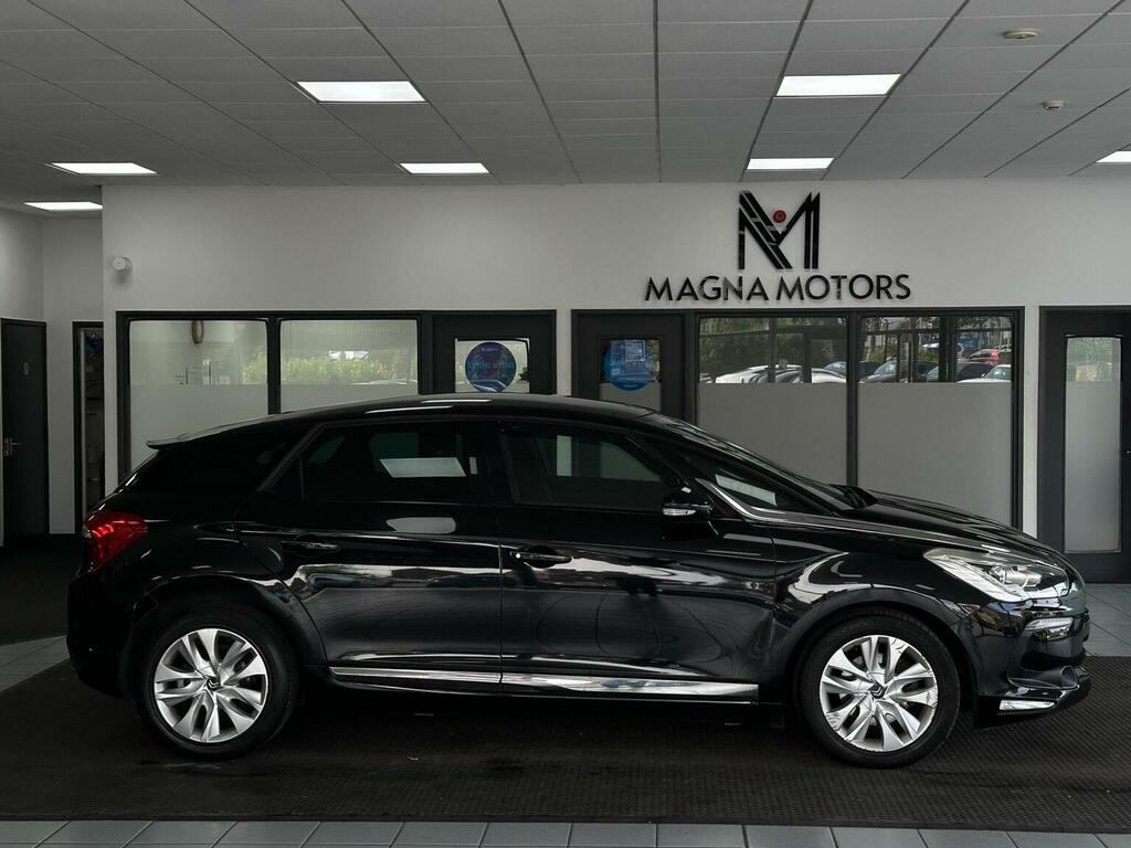 Citroen DS5 1.6 E-hdi Airdream Dstyle Egs6 Euro 5 Ss Black #4