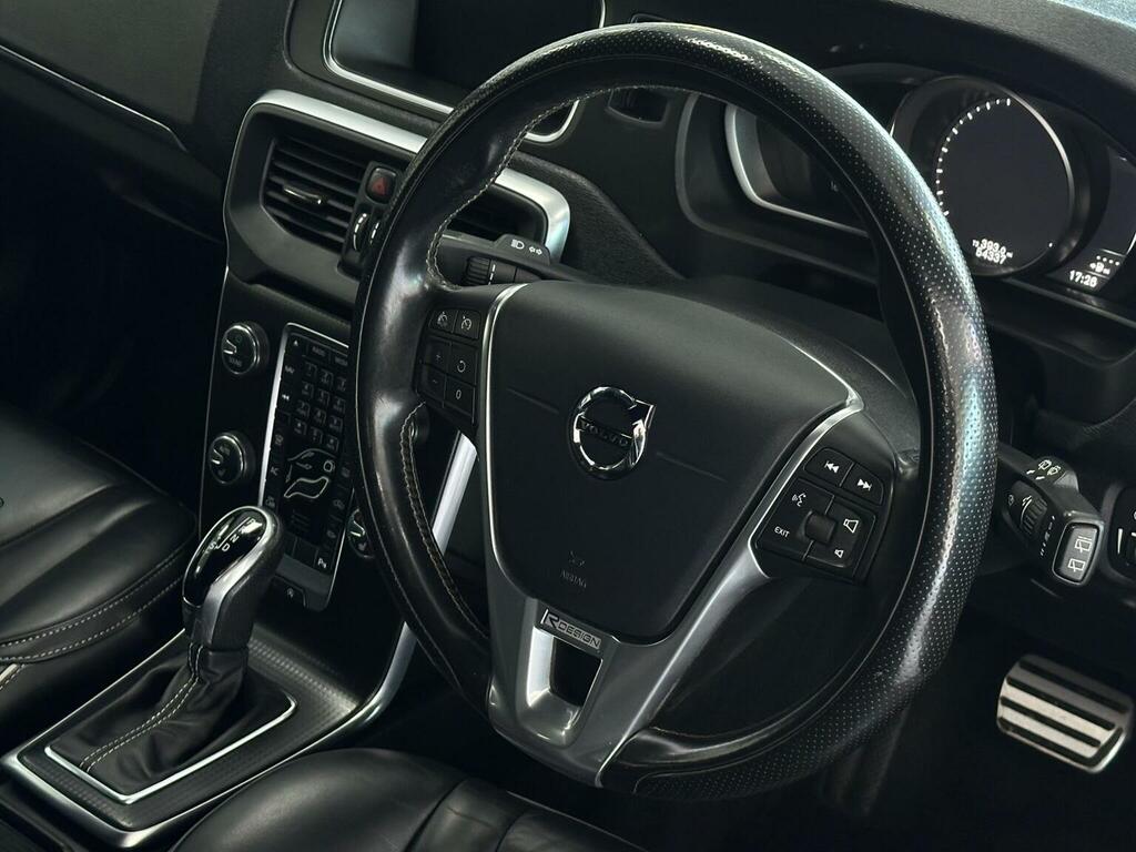 Volvo V40 T3 152 Inscription  #15