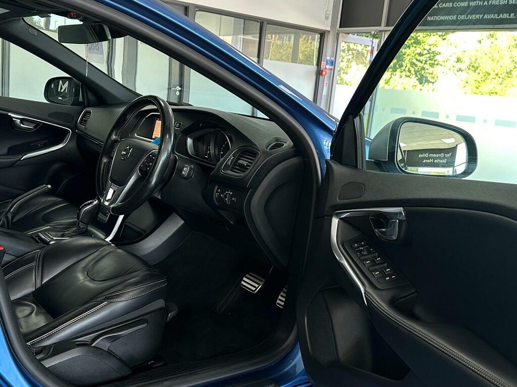 Volvo V40 T3 152 Inscription  #20