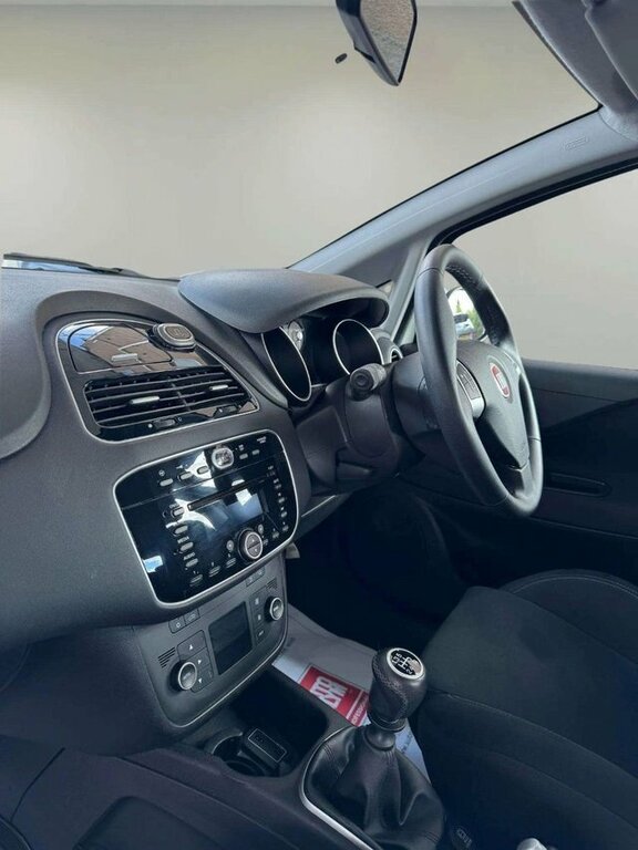 Fiat Punto 1.4 Easy Plus 77 Bhp Stunning Top Of The Rang Grey #33