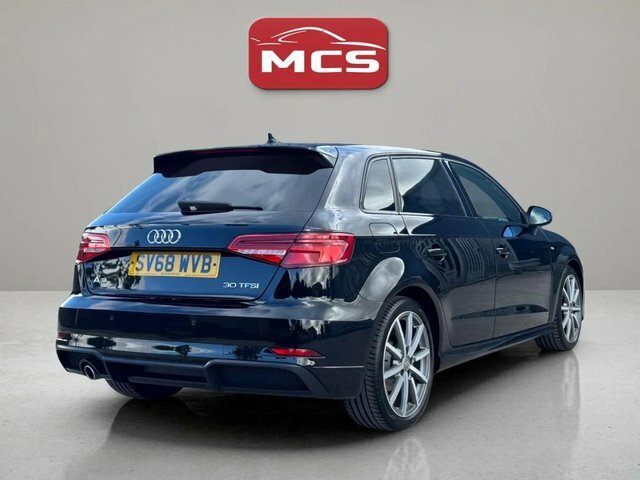 Audi A3 Tfsi 30 Black Edition Black #6