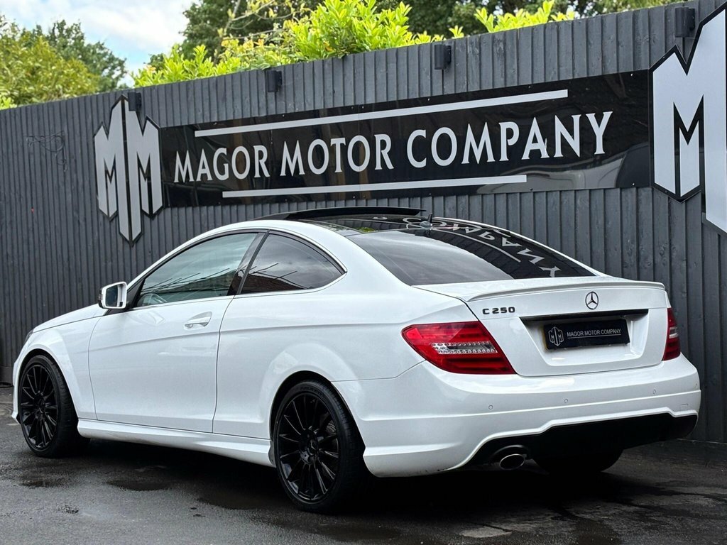Mercedes-Benz C Class For Sale In Caldicot EJ15NNP White #4