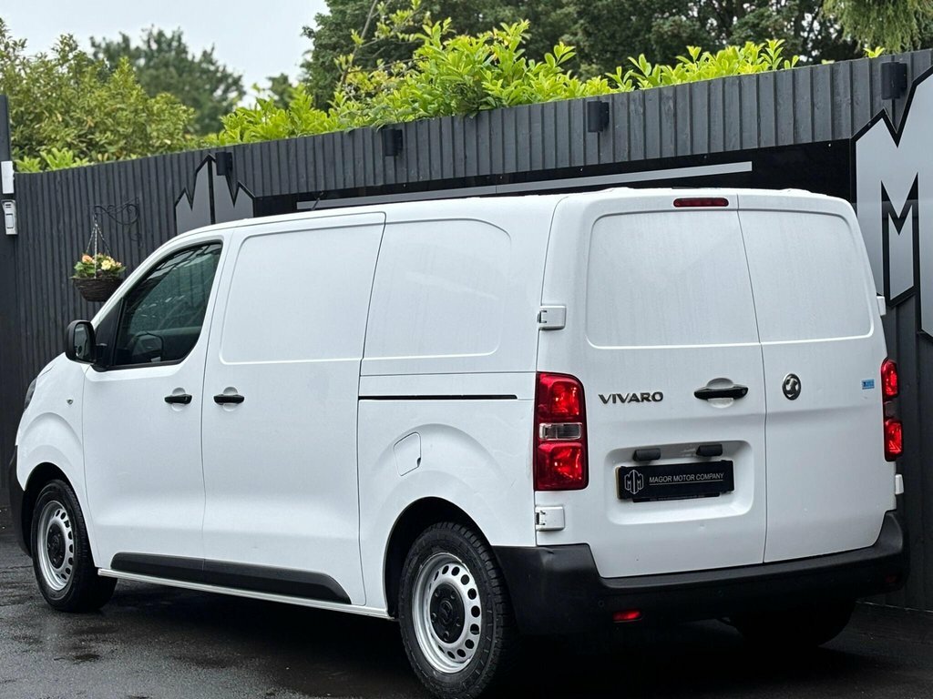 Vauxhall Vivaro For Sale In Caldicot WM71KFK White #4