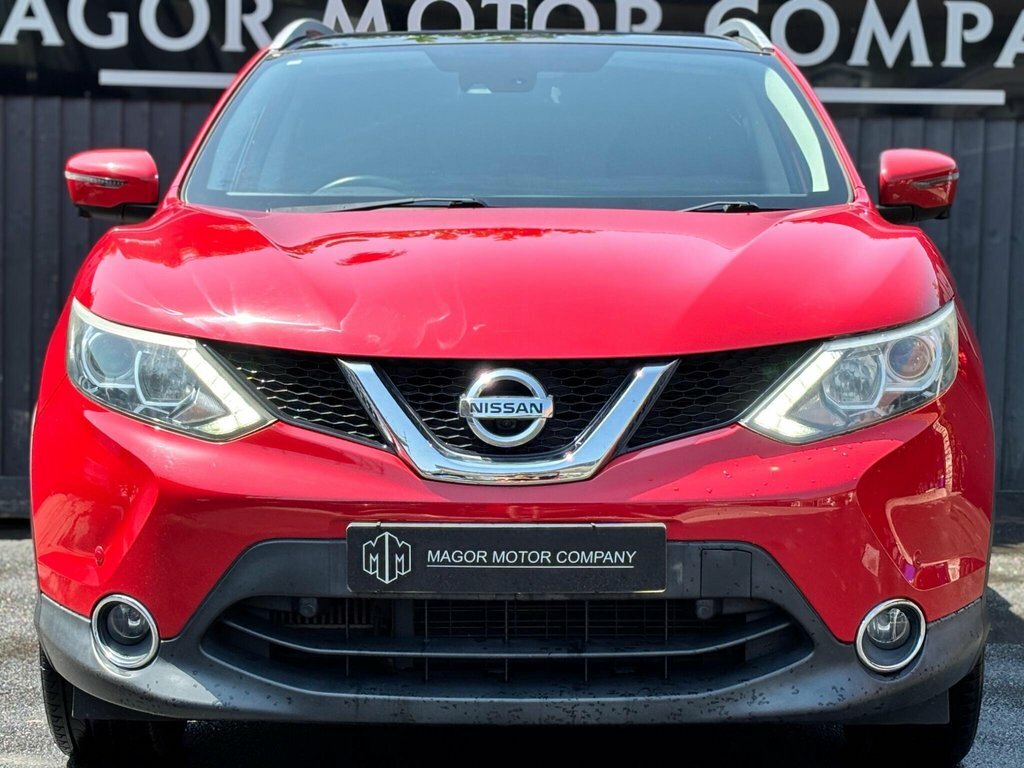 Nissan Qashqai For Sale In Caldicot Red #3