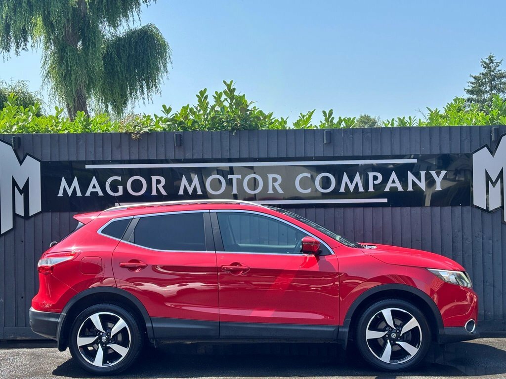 Nissan Qashqai For Sale In Caldicot Red #2