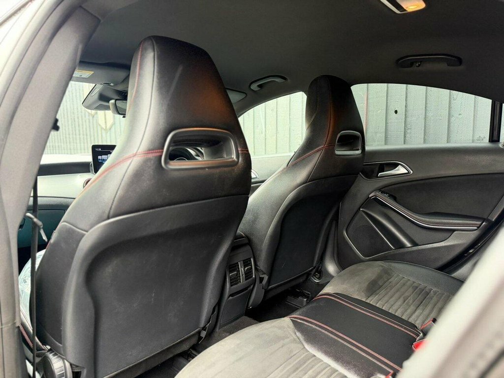 Mercedes-Benz CLA Class Mercedes-amg Cla 45 4Matic Amg Night Edition Silver #14