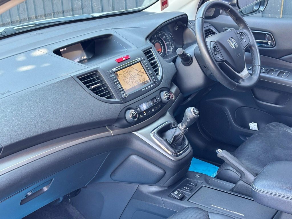 Honda Cr-V For Sale In Caldicot White #6