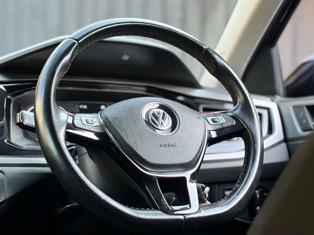 Volkswagen Polo Hatchback Black #12